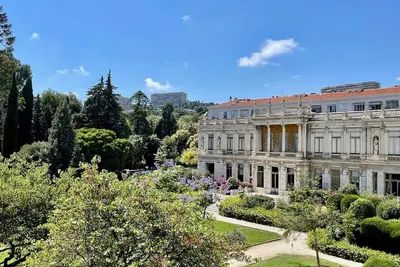 Image de Appartement climatisé avec garage, près de la mer