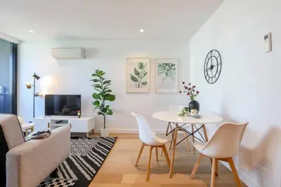Image de Kozyguru | Docklands | Modern Cozy 1 Bedroom Unit | Melbourne