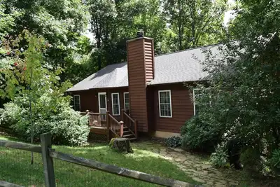 Image de Cozy, Relaxing High Country Cabin w/Fireplace & 2 kayaks!