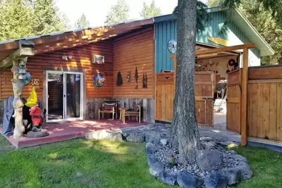 Woodcrafters Cabin on 2. 5 acres