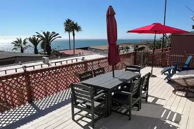 Image de Ocean view and walking distance from the beach or Lobster Village!