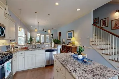 Image de Garden Cottage 23 - Beautifully decorated cottage close to pool and beach!