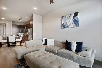 Image de New Cozy & Comfy Pad Near Atlantic Station 💫