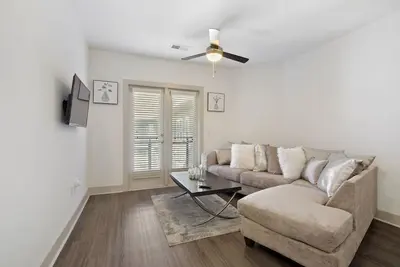 Image de DESiRED Skyloft Pool View❤️ Of Midtown