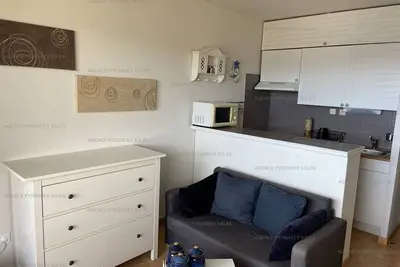 Image de Studio cabine cosy avec balcon Sud, parking et WiFi aux Angles