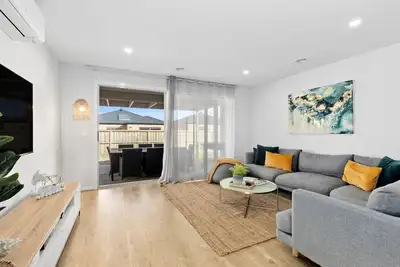 Image de Oscar -  A Tranquil Armstrong Creek Home + Netflix