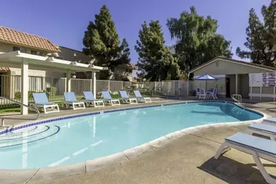 Image de Family Vacation 2br Condo with an Outdoor Pool Indian Palms