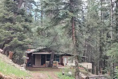 Image de 15 Spruce Meadow · Sweet, Cozy Cabin Just 6 Miles from Cloudcroft