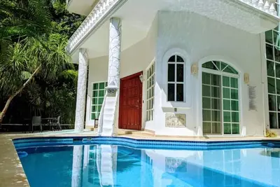 Image de Castle Segundo Picina Techo 25pax