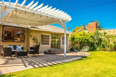 Image de Vacation Home Close to Disneyland and More!