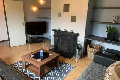 Image de 3 Bed House - Sleeps 5 - Pets - Parking - Wifi