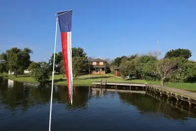 Image de Waterfront Retreat, Lake Limestone