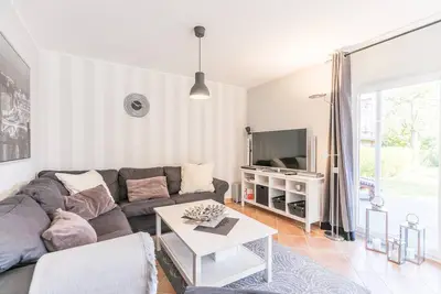 Image de Beautiful semi-detached house for 6 people with garden and terrace.