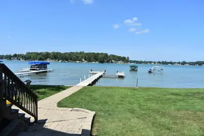 Image de Nautical 5 Bedroom 5 Bathroom Home on Diamond Lake