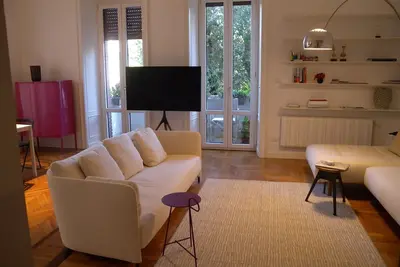 Image de Superb and Charming apartment in central Milan with piazza views.