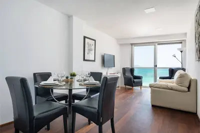 Image de Blau Blue 2 - Modern apartment facing the sea in Can Picafort. Free Wifi.