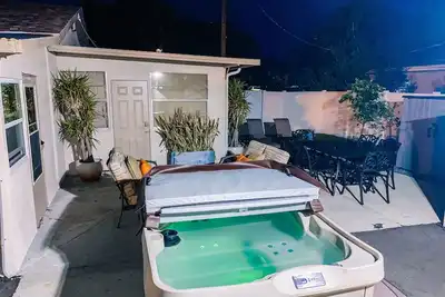 Image de Modern Tiny Home - in Fort Myers Hotspot