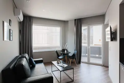 Image de Bright 1br Apartment at Wyz Athens