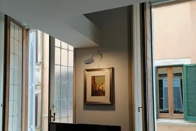 Image de Vatican's Dreamy Loft