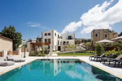 Image de Five Bedroom Villa with Private Pool