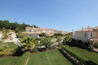 Image de Semi-detached house, 500m from the lake in Quinta do Lago, perfect for your vacation