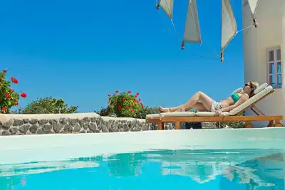 Image de Lilac Windmill Santorini luxury villa with private pool and sea view
