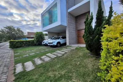 Image de Duplex in Guarapari with private pool!
