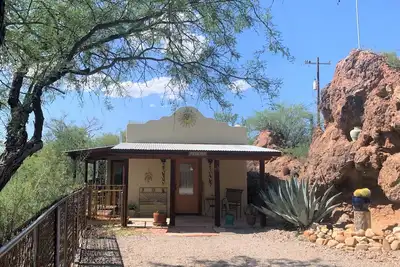 Image de Mexicasa, Colorful South of the Border charm, Wickenburg Az, 1of 3 casitas