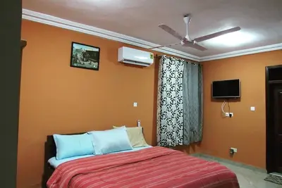 Image de Luxury on the hill is a fully furnished 2/3 bedroom apartment