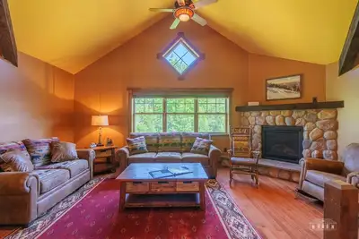 Image de Mountain Run | 4 Bed, 3 Bath