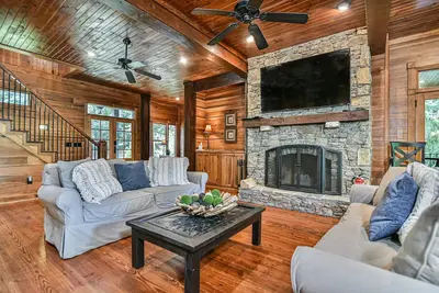 Image de Modern Cabin 25 Min to Asheville/10 to Lake Lure