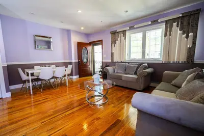 Image de Paradise on Earth. . Minutes Away to Jfk Airport