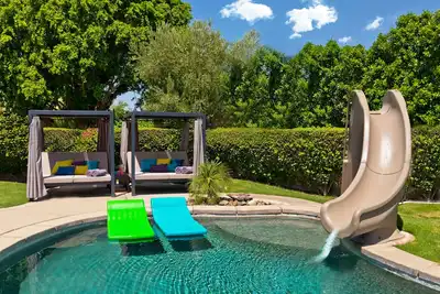 Image de Private Cinema, Arcade Room, Water Slide, Lagoon-Style Pool & Extra-Large Spa