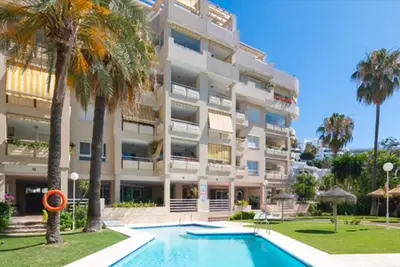 Image de Hermoso Apartamento en La Carihuela a 50 m de la Playa y Chiringuitos