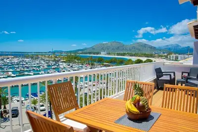 Première ligne de Penthouse, terrasses spacieuses, 6pers, Wi-Fi, air conditionné, 40m. plage