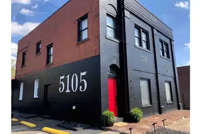 Image de Historic 1937 Red Door Firehouse (Boardman, Ohio)