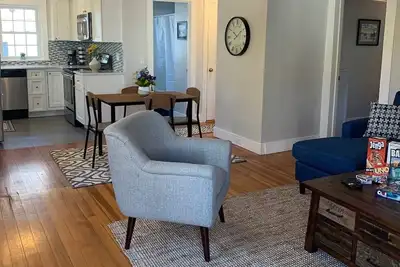 Image de New 2br Apartment near Lake Winnipesaukee; #1