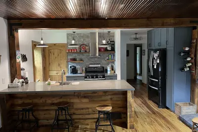 Image de Unique Rustic Industrial Ryder Cup Rental…