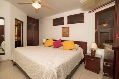 Image de 2bd 2bth guest-friendly penthouse on main Cabarete sandy beach!