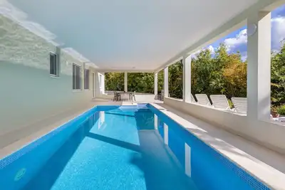 Image de Magnifique maison à Zminj avec WiFi