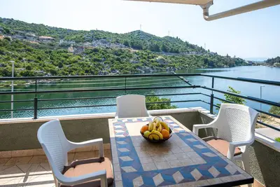 Image de Superbe appartement de 5 chambres à.