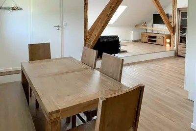Image de Joli appartement pour 5 personnes avec Wifi, Tv, animaux admis et parking