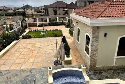 Cheerful and luxurious 2- bedroom furnished Villa