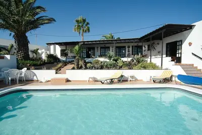 Image de Villa \"Finca el Volcan\" avec vue sur mer, piscine, jardin et Wi-Fi
