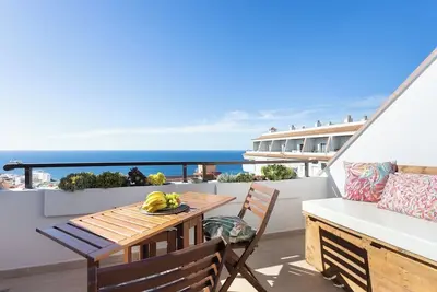 Image de Home2Book Charming Apartment in Bajamar