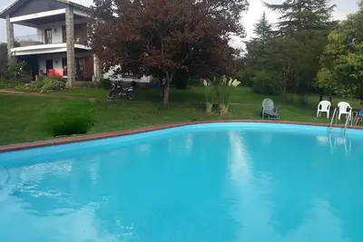 Image de House with pool and garden, ideal for families. Minimum 6 guests.