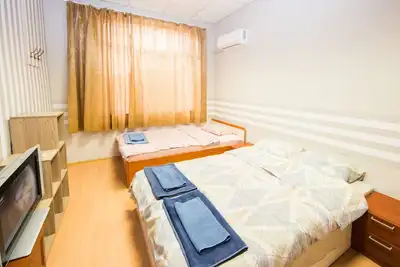 Image de Downtown - Compact Flat  - 2 Separate Rooms