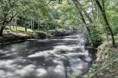 Image de Troutin` Along | Ellijay, Ga