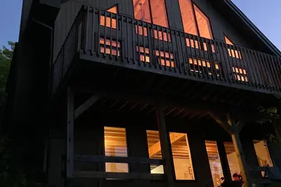 Image de Modern Lakehouse with cottage character\n40 minutes from Ottawa Citq #304028