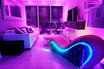 Image de In the heart of the Naturist Village, 2 beds 160 x 200, private parking